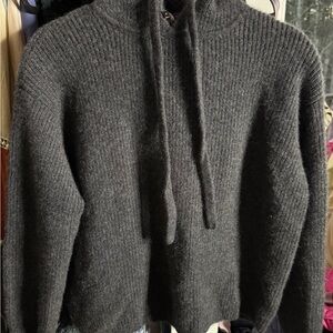 Quince Charcoal 100% Cashmere Sweater Size Small